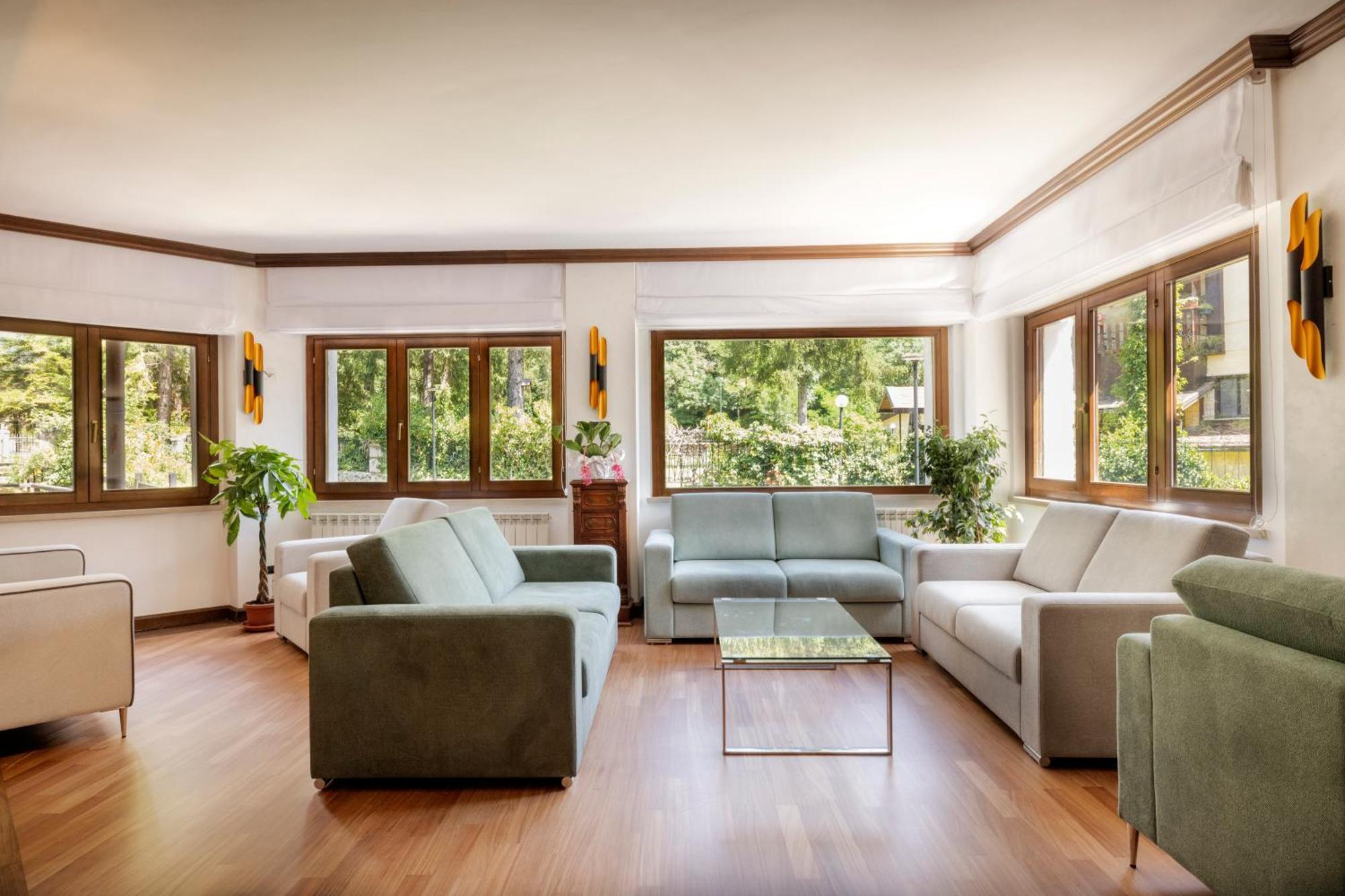 Hotel Corona & Spa Pescasseroli Zewnętrze zdjęcie